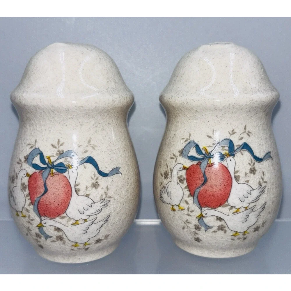 Salt Pepper Shakers Marmalade Geese Apple Blue Ribbon International Vtg 4